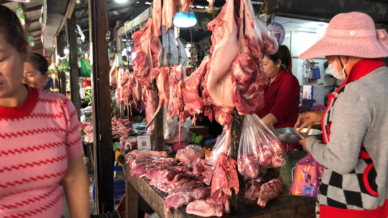 Foods and Meats at Country Community Market | Local Foods and Living Life in Cambodia