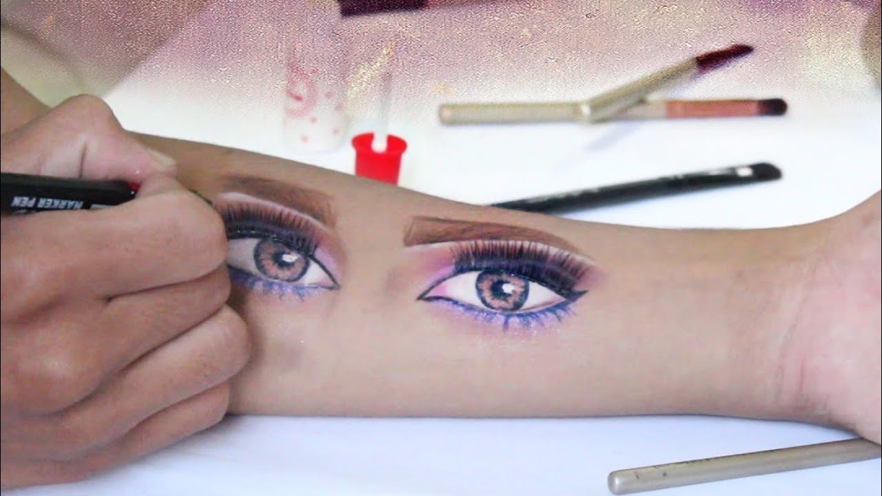 Doing eye makeup on my arm | easy tutorial with subtitles