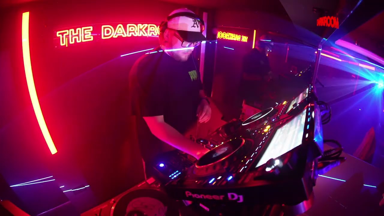 Darkroom UK Ep 14 - VAN DAMN 2nd SET