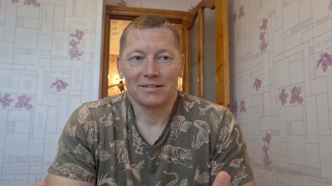 ШЛИ  НА Х..Й МОЛЧА!