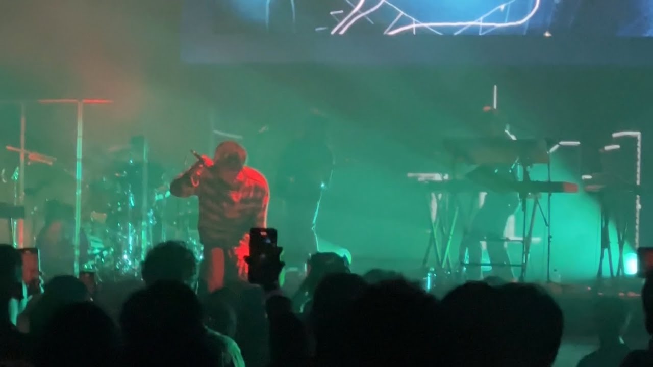 Unfold - Porter Robinson SMILE! :D Live Singapore 2024