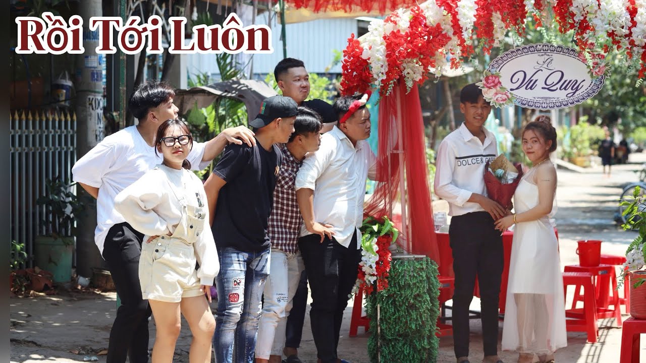 Tưởng Đùa Mà Thật - Ông Tám Đãi Đám Cưới Linh Đình