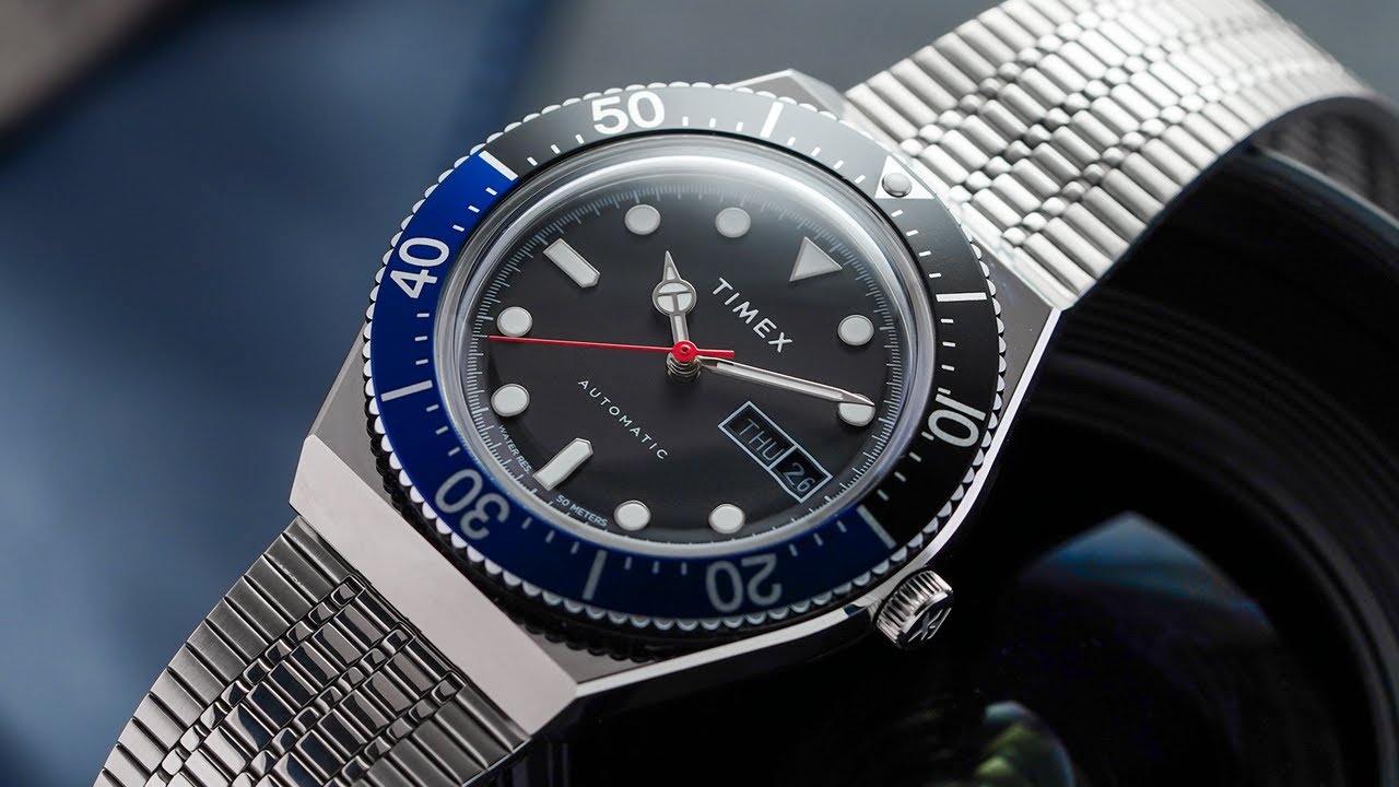 The Timex M79 Batman - A Fun Mechanical Watch With Stellar Looks But Not Without Flaws