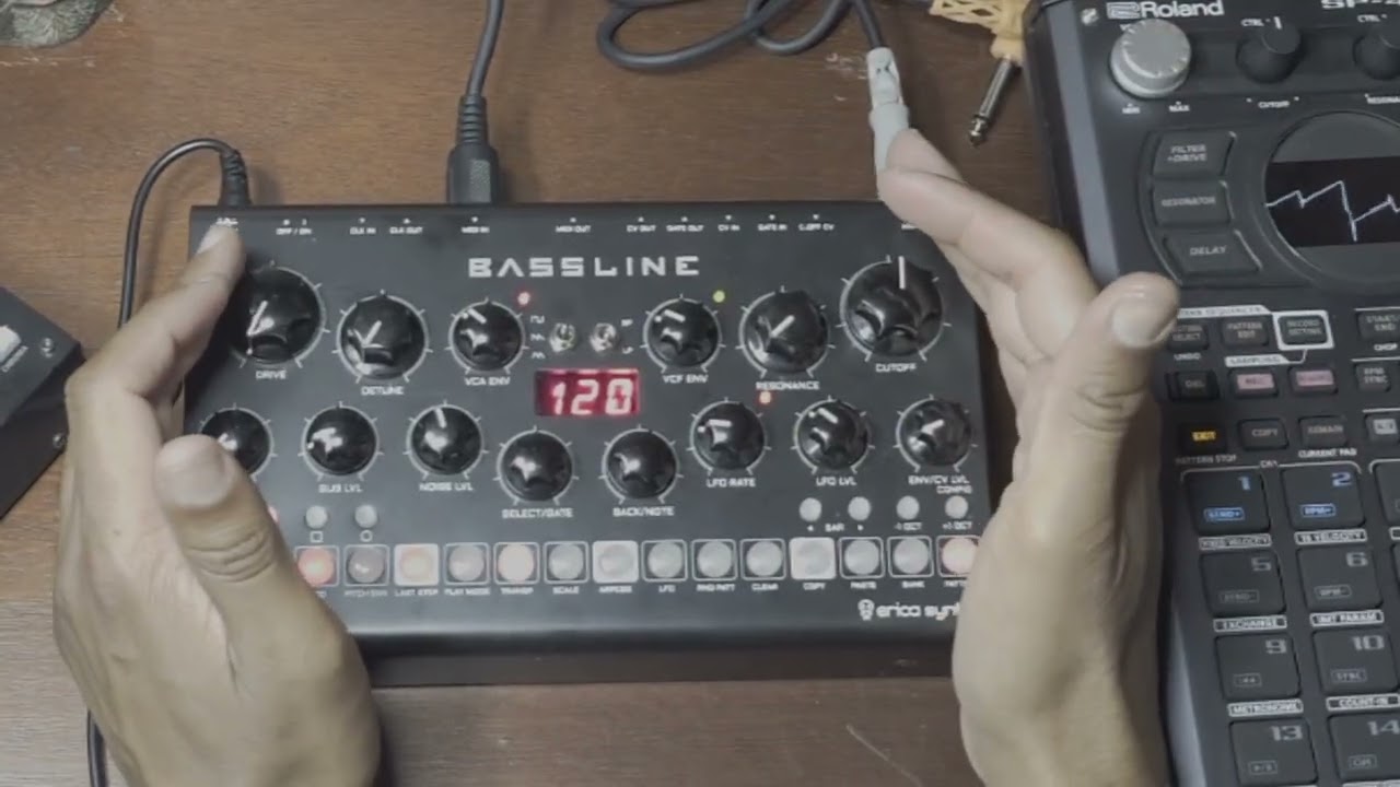 The Bold, Beautiful, and Brutal Erica Synths DB-01 Bassline. IMHO a 10/10 small Synthisizer!