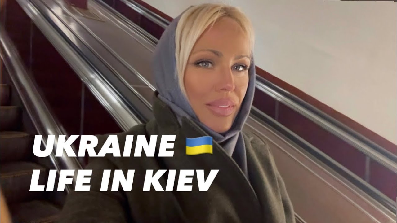 Ukraine 🇺🇦Life in Kiev. February 16, 2026. The Streets of Kiev, Ukraine. Streets Scenes.