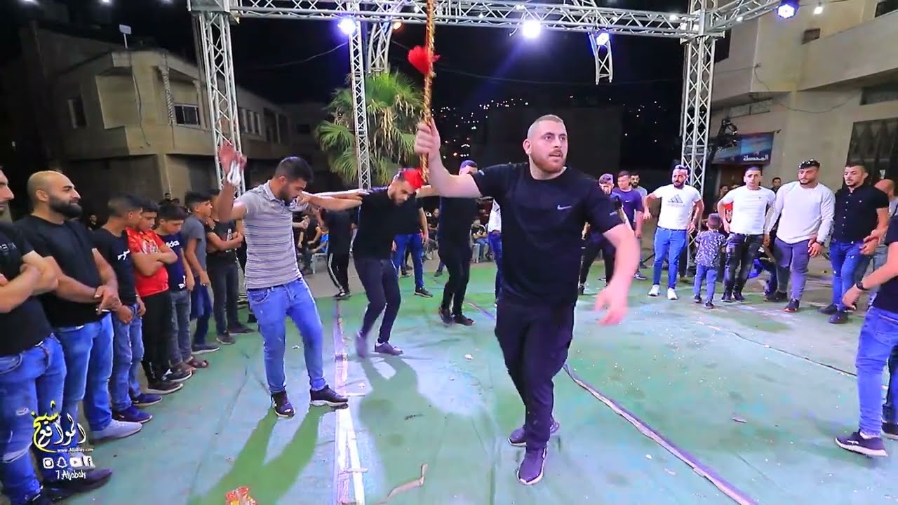 شوف دبكة شباب عقربا مع يرغول ابو علي 💥مهرجان العريس محمد ابو لحية 💥الفنان هاني شوشاري 💥عقربا 2022