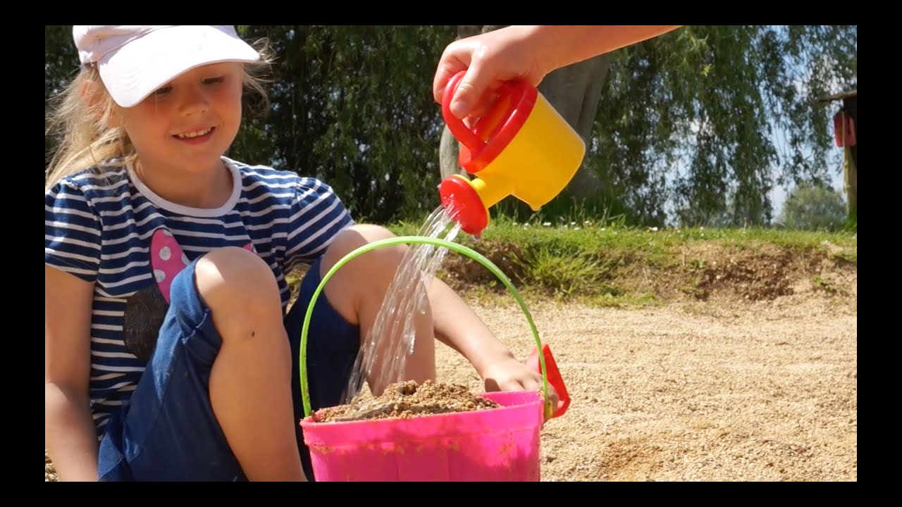 Year 1 visit to Cotswold Country Park & Beach