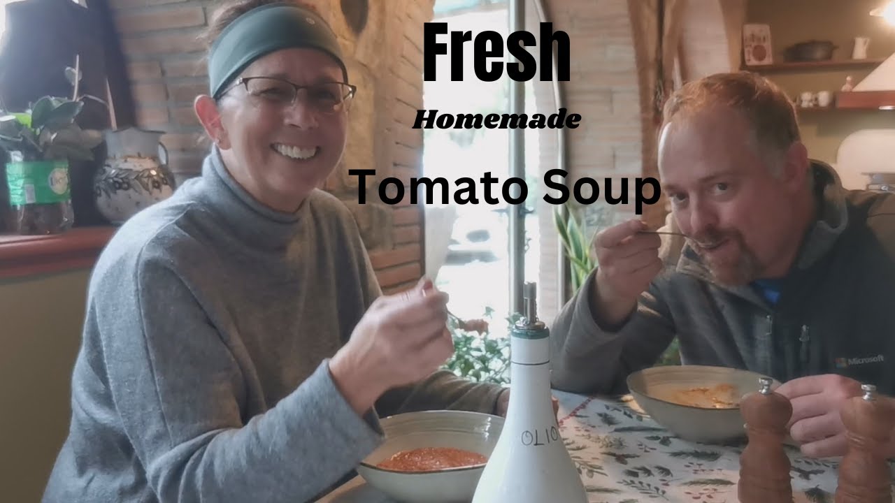 Living in ITALY - Making homemade tomato soup