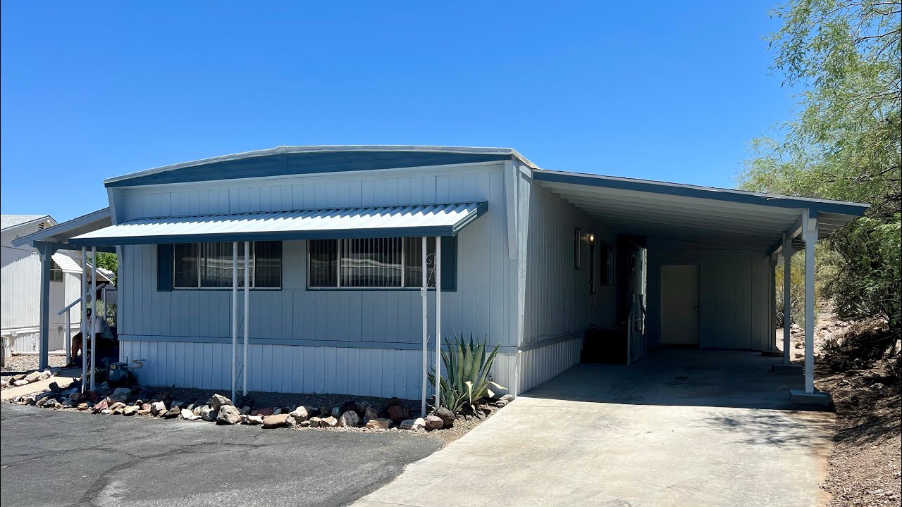 SOLD—$64,999 2/2 Double wide located at Country Club Park in Wickenburg Arizona