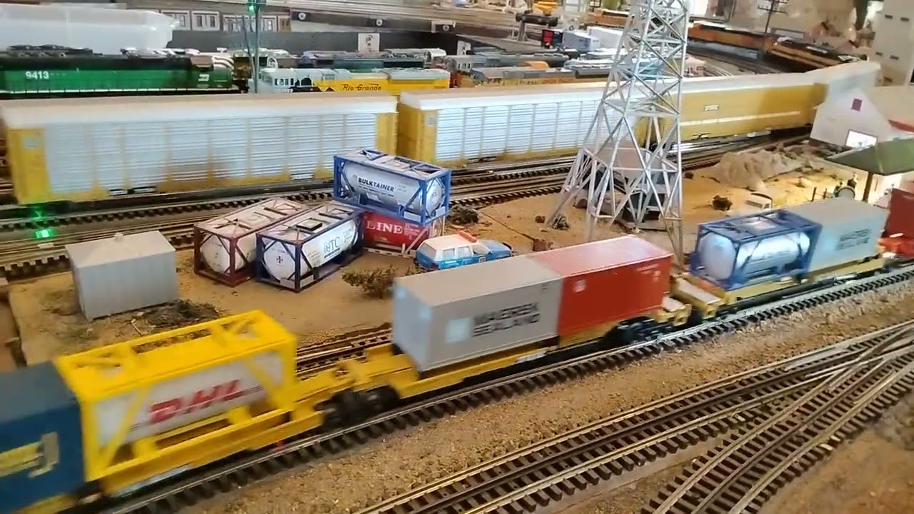 BNSF Mega freight train in O scale with UP GTEL Turbine and UP 838. 1 18 2026