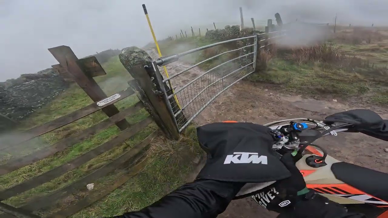 Peak District green laning( brough lane)#ktm #peakdistrict #greenlaning 