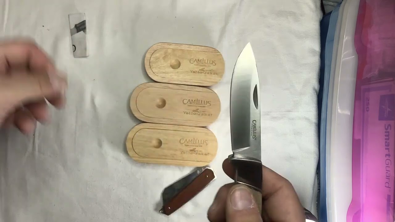 The Classic by Camillus Lock Back heavy duty well built knife but with blemishes