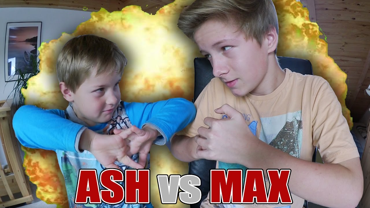 ASH vs MAX - Clash Royale Challenge - TipTapTube  // Reupload