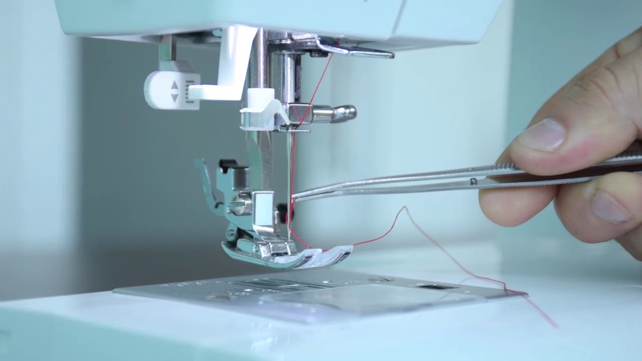 Manejo de los modelos de máquinas profesionales Recta y Zig-Zag Eléctronica BE1000-BE2012