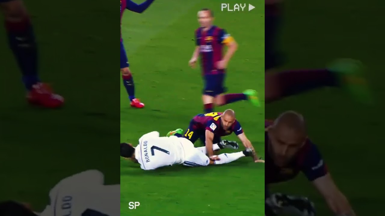 Ronaldo x Mascherano 😈😈