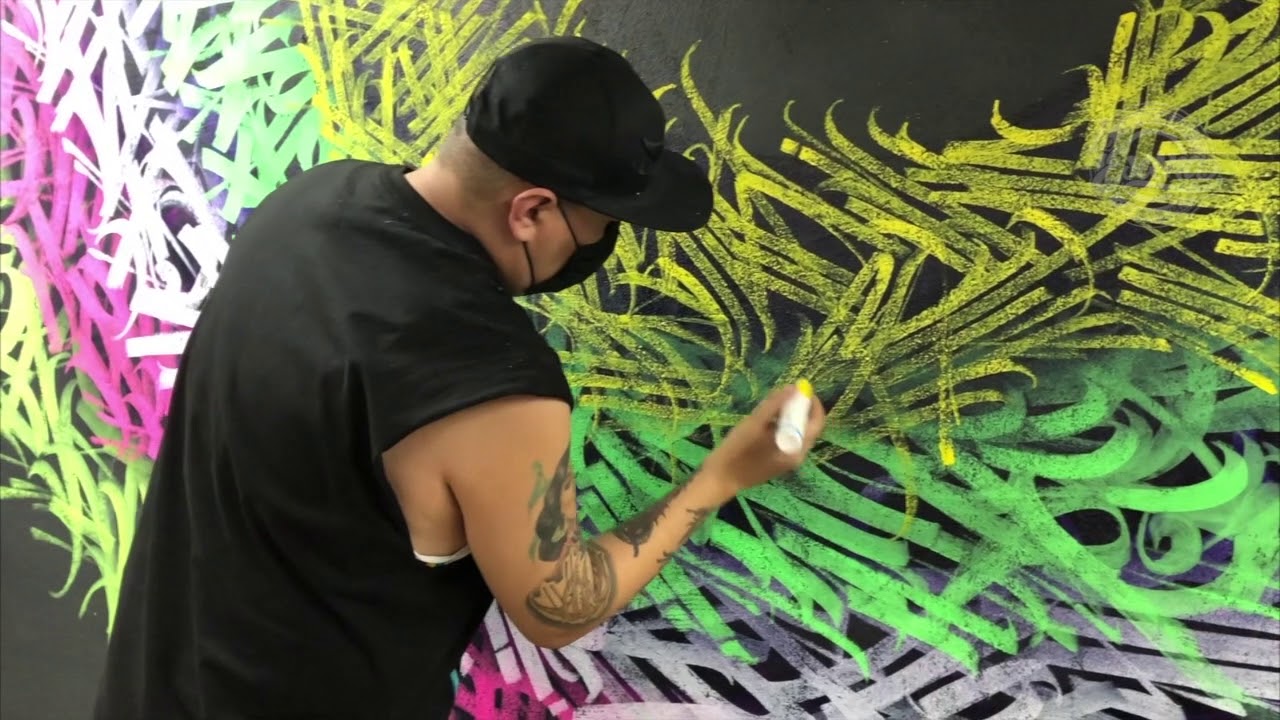 CalliGraffiti en México por Omar.Alquimista. Disciplina Urbana
