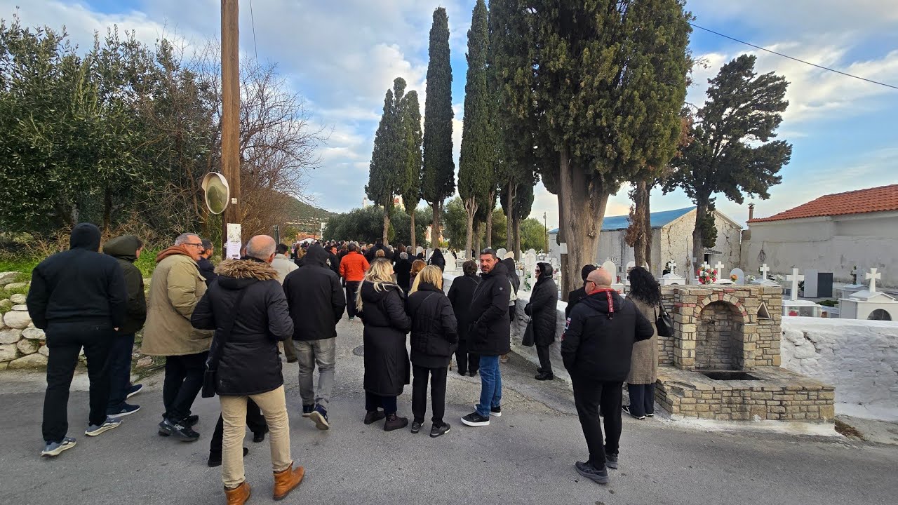 Έγινε η κηδεία του Ιατρού Σταύρου Μαλαγάρη στη Χώρα 