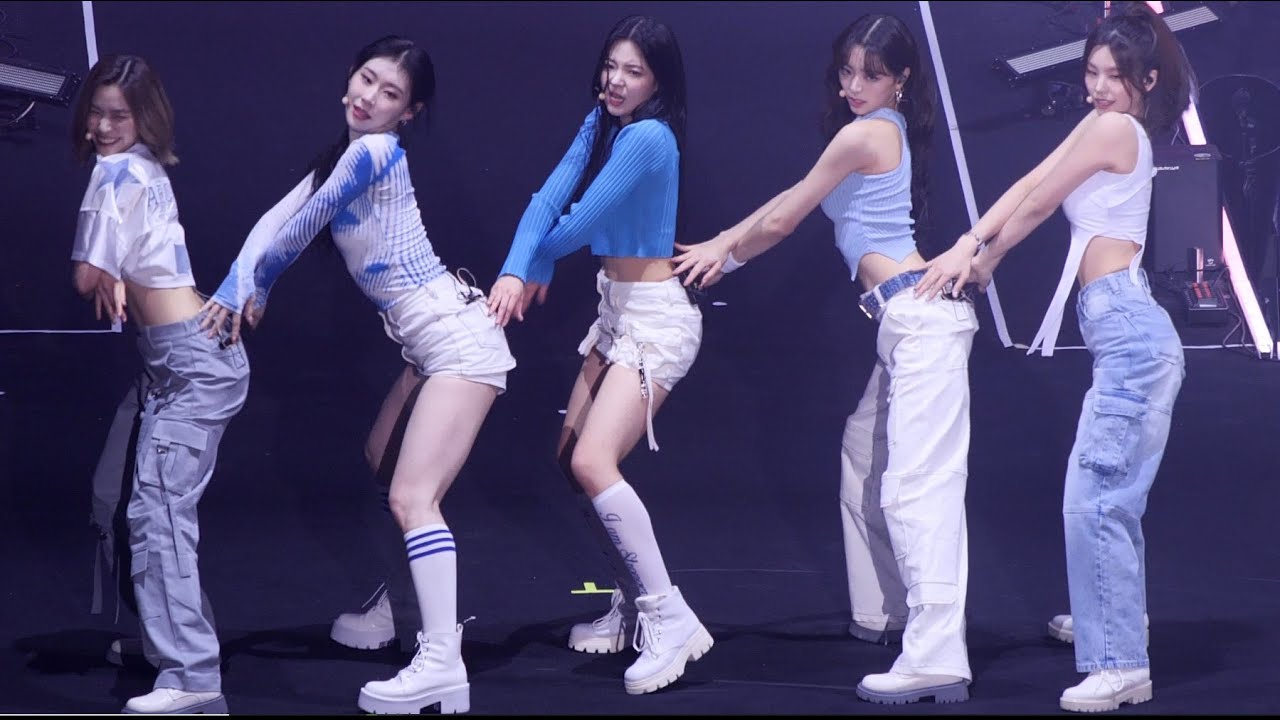 230304 ITZY  “Not Shy” 4K Cam