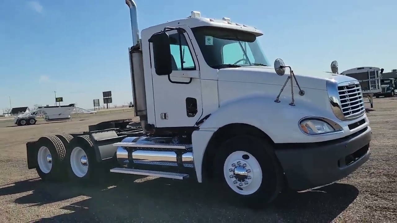 2006 FREIGHTLINER COLUMBIA 120 For Sale