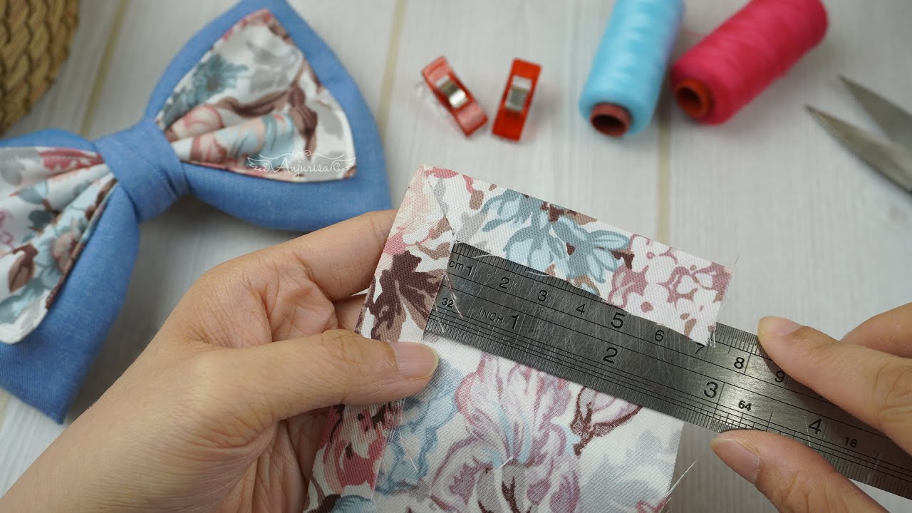 Unique Yet Simple Hair Bow Making 🎀 How to Make a Bow with Scrap Fabric