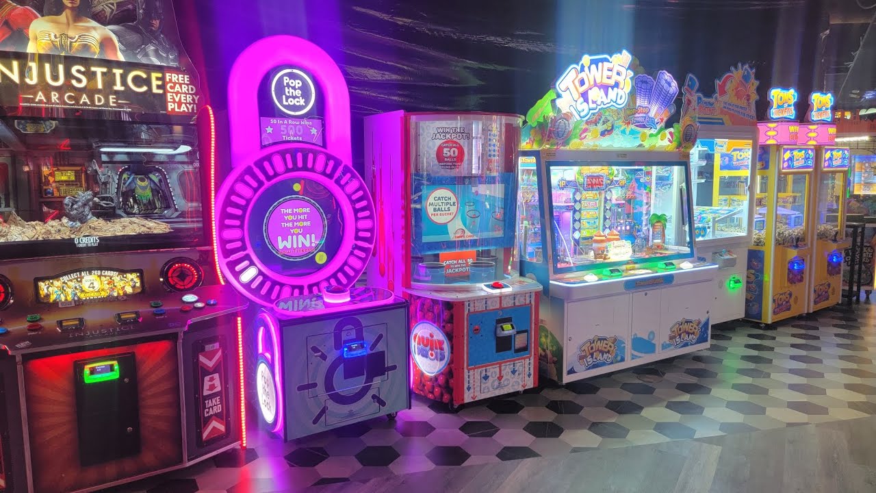 ОБНОВЛЕННАЯ информация об экскурсии по игровому залу Castle Park Arcade, Риверсайд, Калифорния.