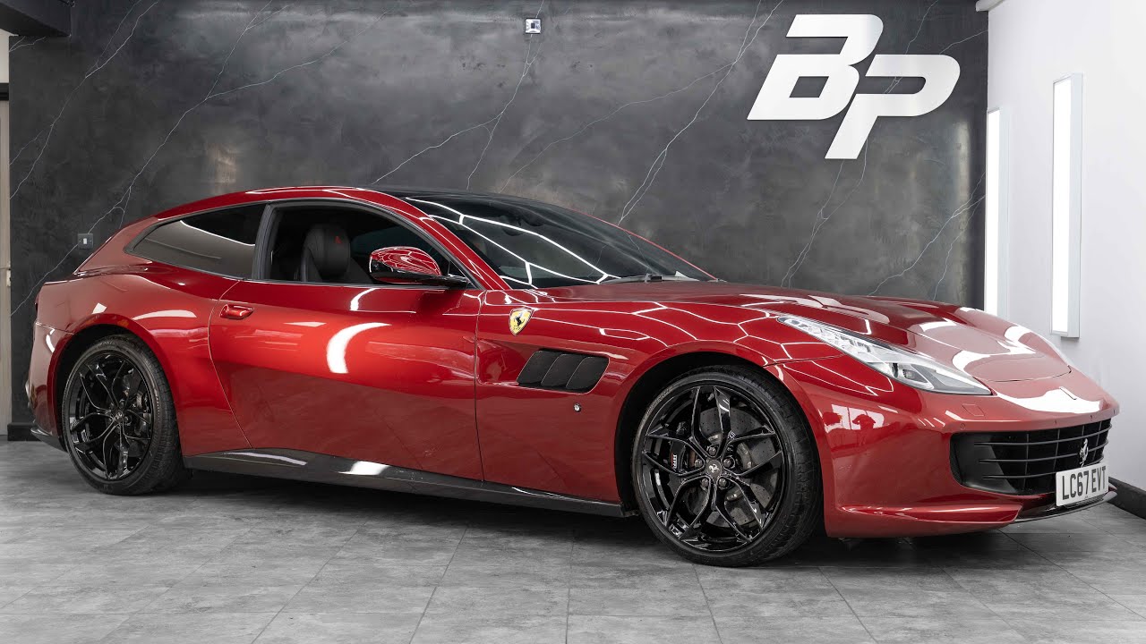 Ferrari GTC4 Lusso - Rosso Fiorano