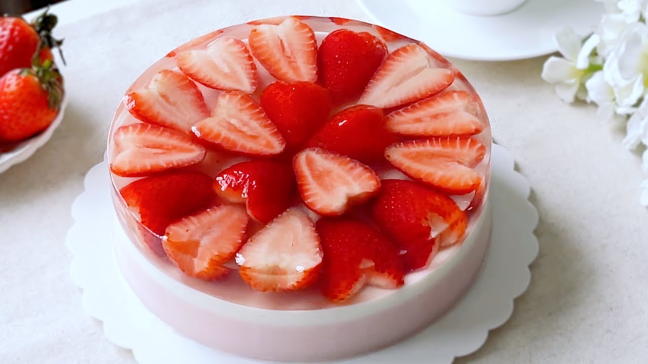 Beautiful Strawberry Fruit Agar-agar Jelly Cake