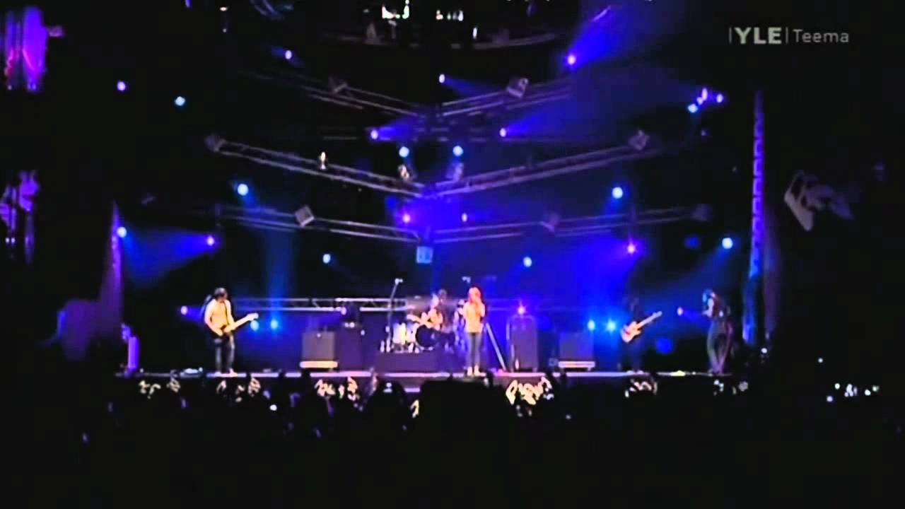 Avril Lavigne  vs PARAMORE  (Video Live HD)