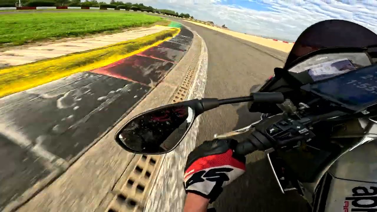 Nürburgring GP Strecke Touristenfahrten Aprilia Tuono V4 2:12 22.08.2023  Motorrad