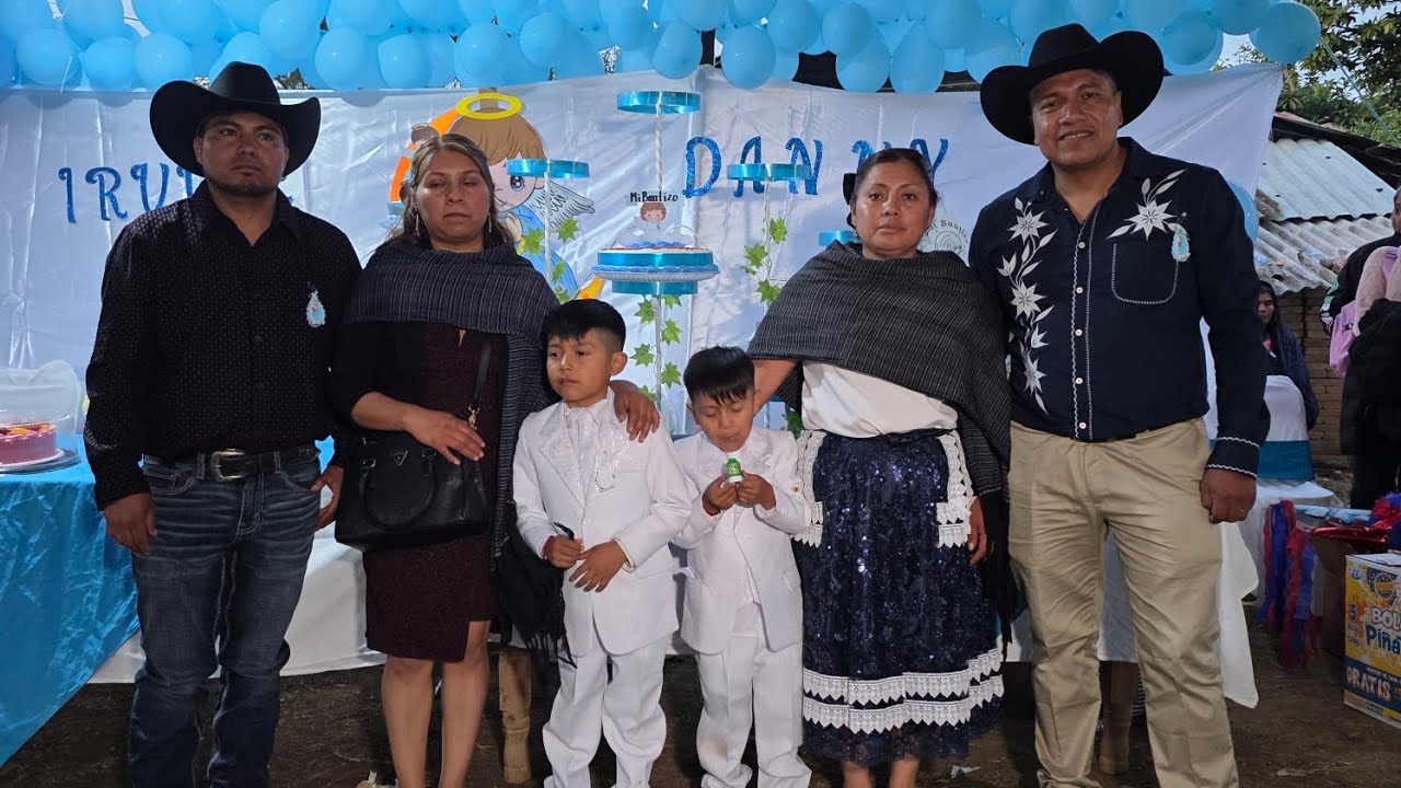 Baile de Bautizo de Dany y Jose / Yerbabuena San Juan Mixtepec Juxtlahuaca Oaxaca México 