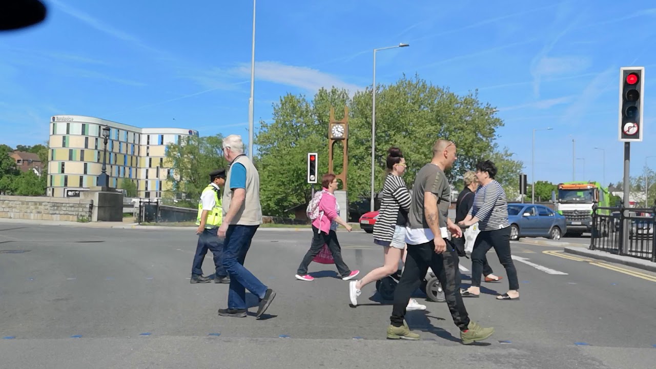 Мейдстон - от DTC до кольцевой развязки Running Horse через систему мостов.