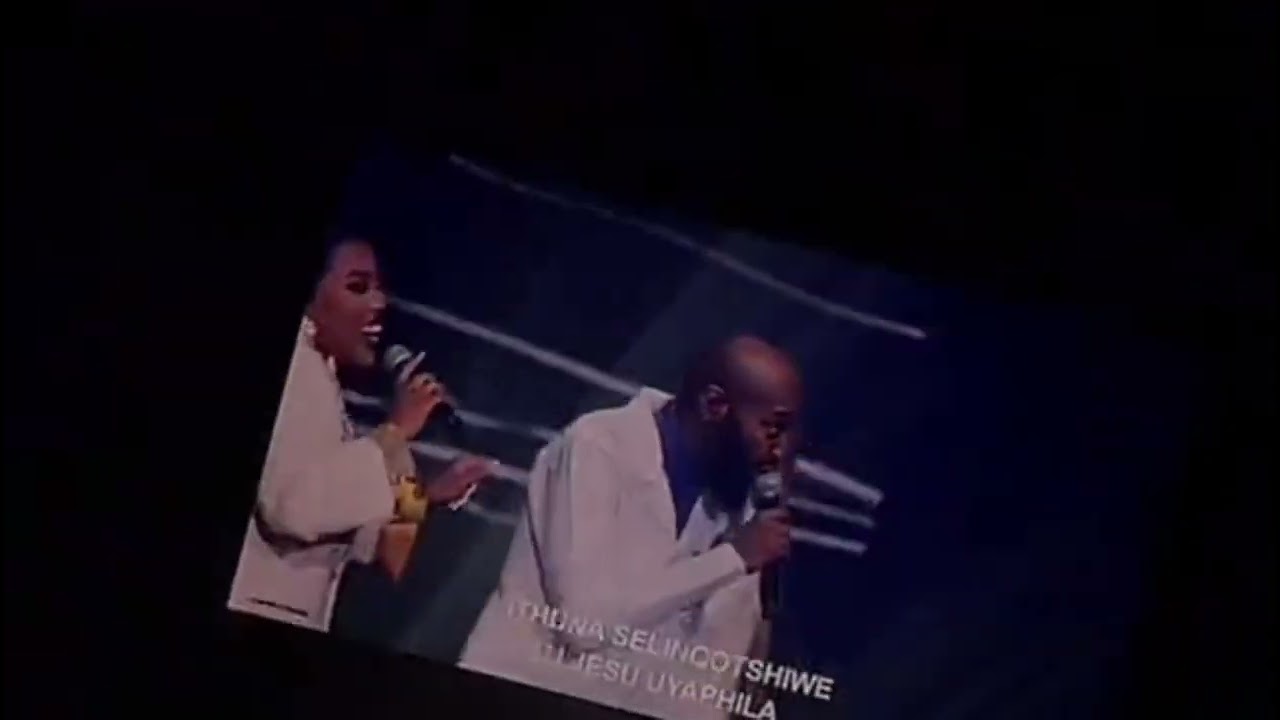 Spirit Of Praise 11 Choir feat Sabu Satsha | Ujesu Uyaphila.