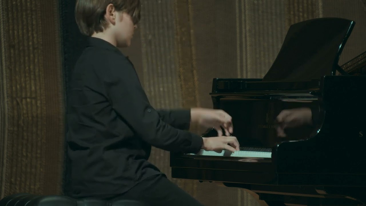 Mihajlo Stojanović - Jesenja pesma (A. Grečaninov)