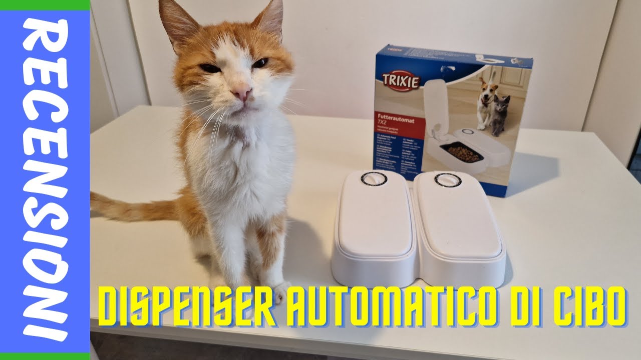 Il tuo gatto mangerà anche di notte con questo dispenser della Trixie