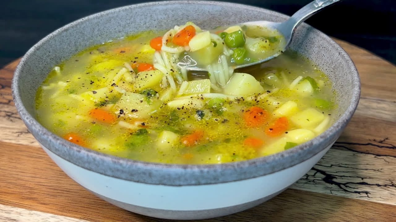 Nutritious Parsnip and Potato Vegetable Soup - Very soothing and healthy