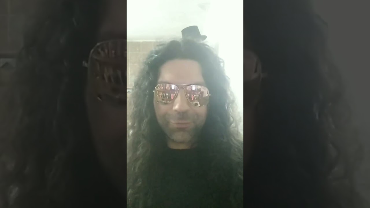 Tit&atilde;s X Ronaldo B&ocirc;scoli #tit&atilde;s #nomesaosbois #rockbrasil