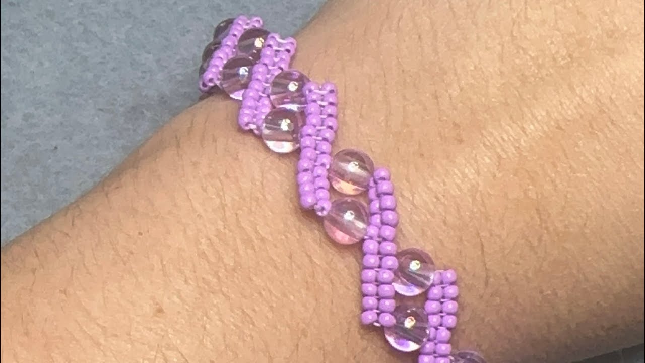 Pulsera con perlas y mostacillas fácil de hacer #parati #love #diy #handmade #pasoapaso #tutorial ..