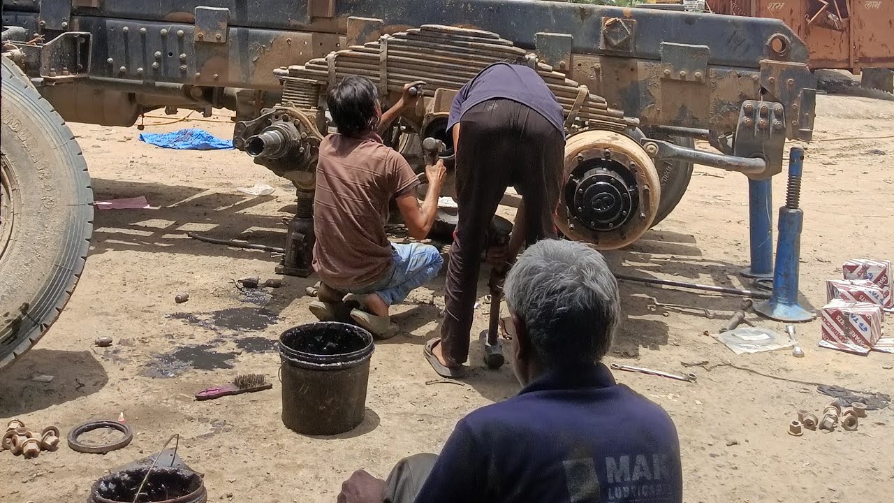 Very hard working kotputli 