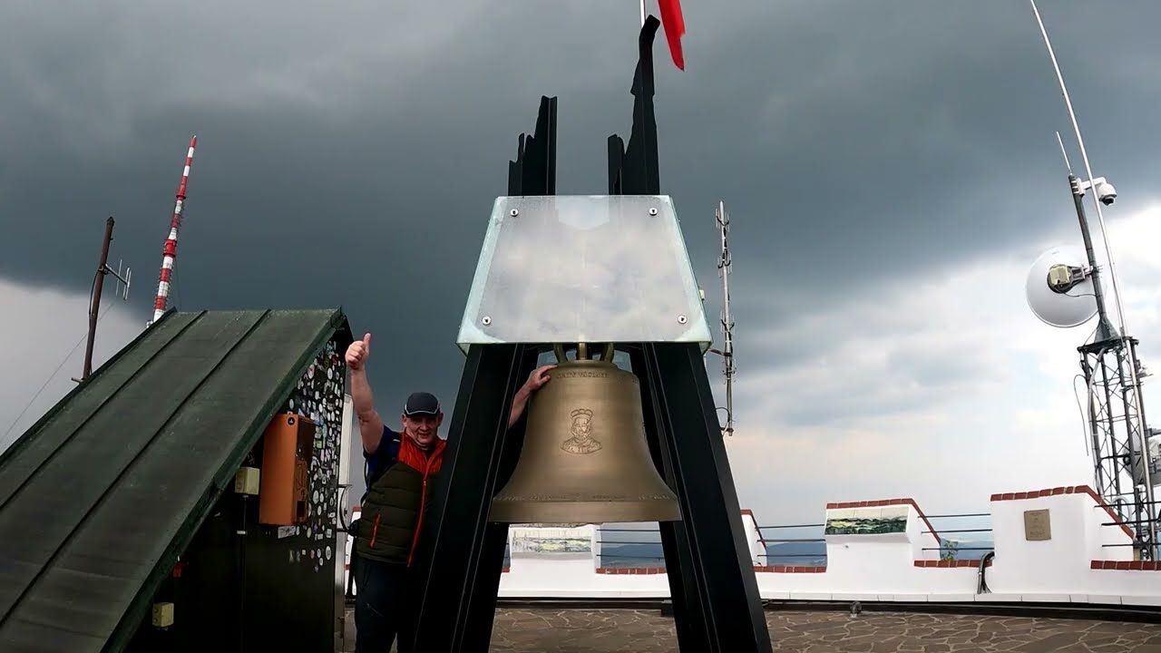 PRZEDG&Oacute;RZE SZUMOWSKIE BLANSKY LES KLET 1084 {ROZHLEDNA} 4K