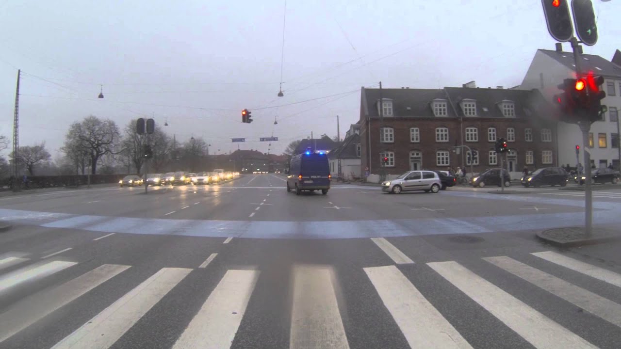 GADERACE, Audi VS Quad, Med Politiet I Hælende