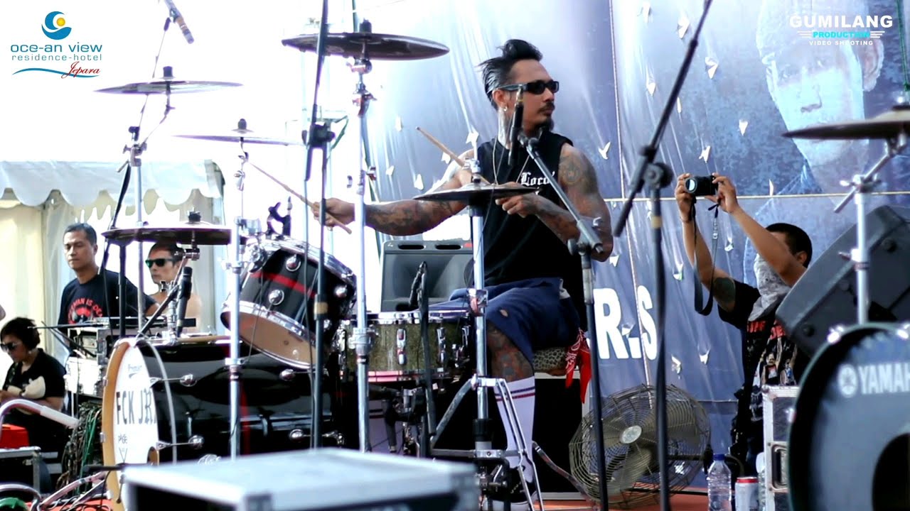 ALL ANGELS CRY LIVE Jepara Rock City