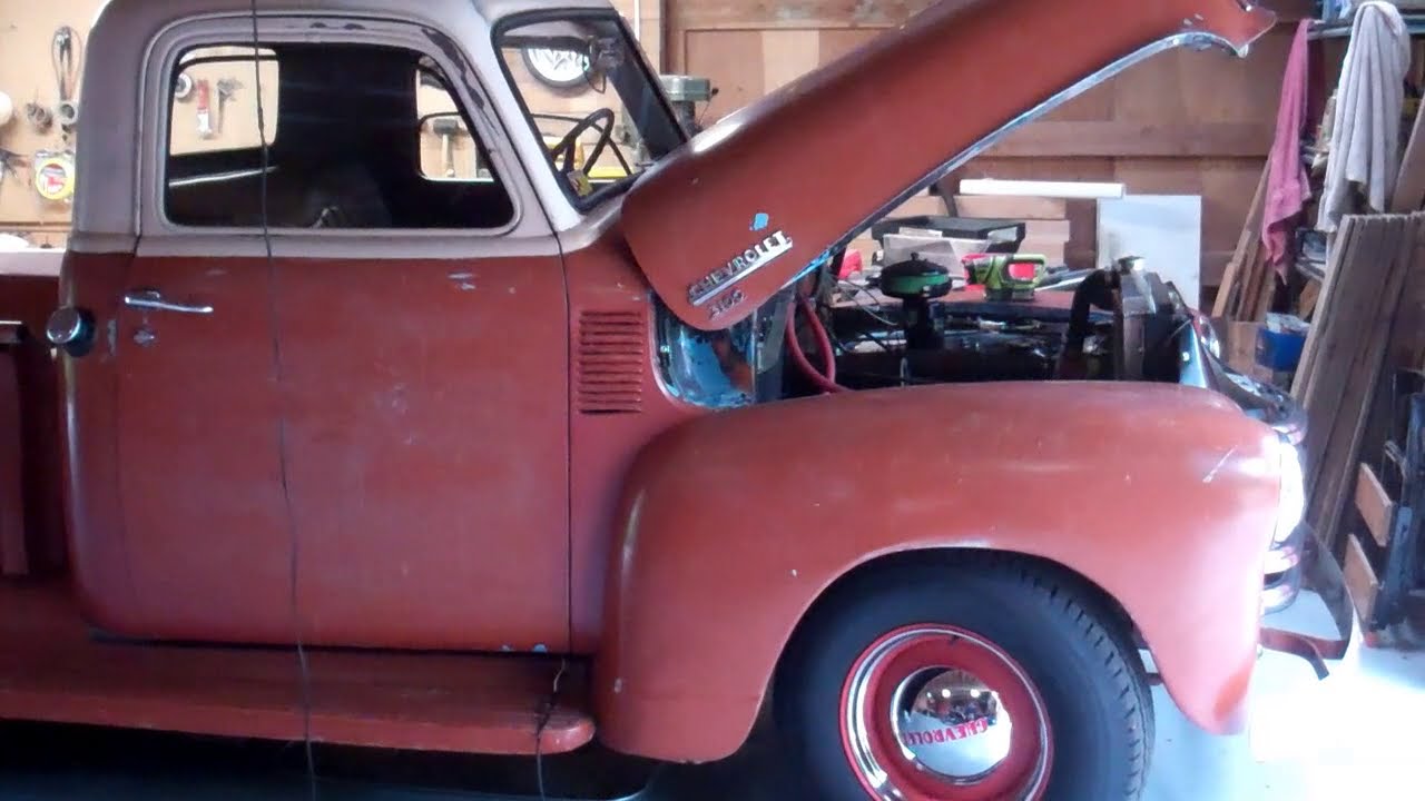 Removing the front clip on a 1949 Chevy Advanced Design truck