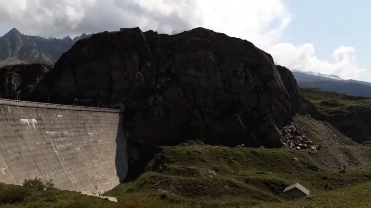 Val Farmozza-Diga del Toggia.                            Hiking Part 2.