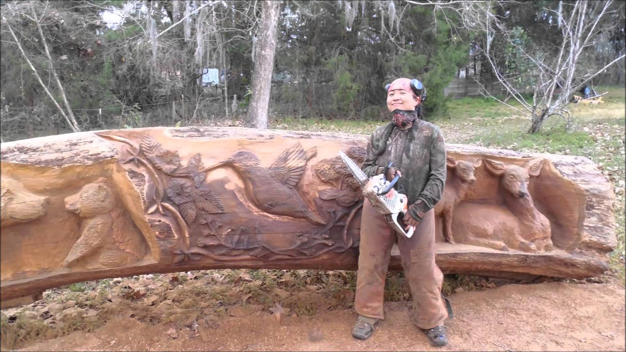 Aya Blaine,  Chainsaw carving Artist, the James Log Project