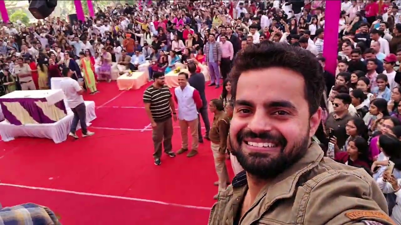 Aman Jaji Live Performance 🔥 | Hindola 8th Inter University Youth Festival | IGU Meerp﻿ur Rewari