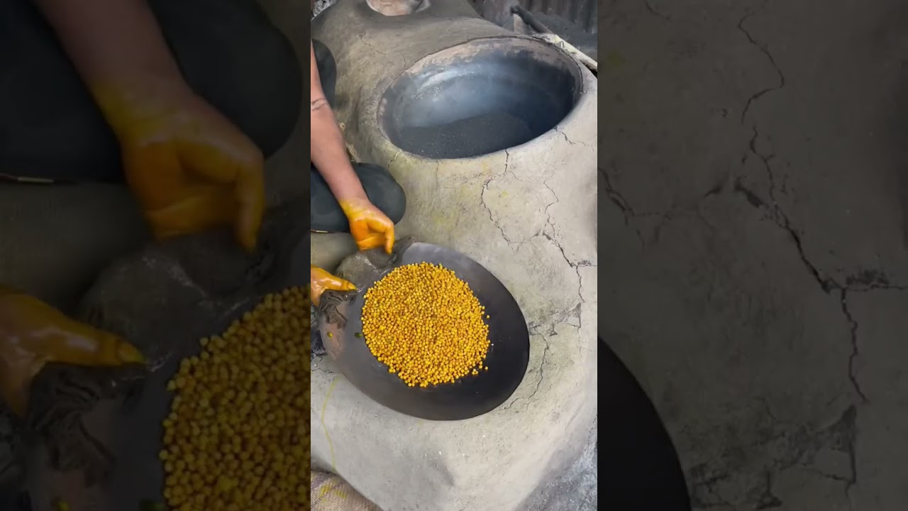 Chana Futana Making #shorts #indianstreetfood