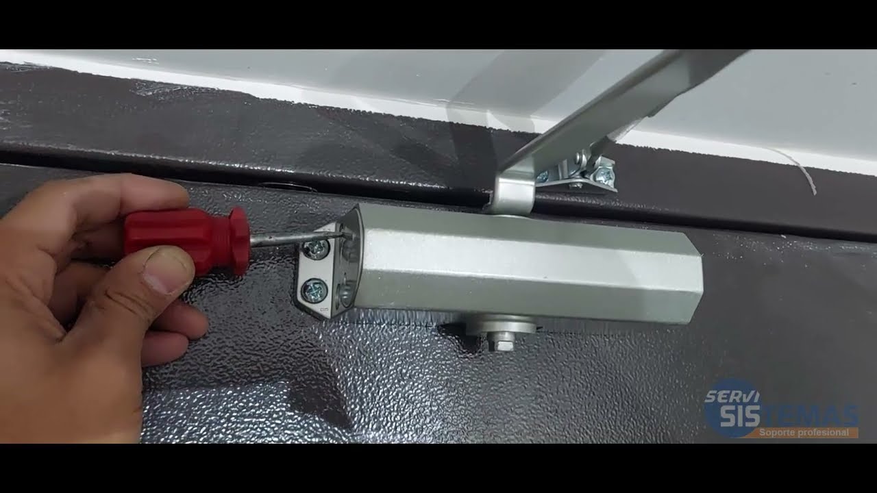 Como instalar un cierra puerta