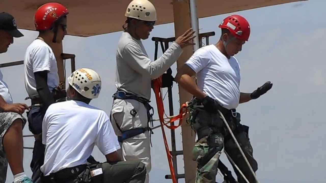 RAPPEL de FRENTE. INSTRUCTOR TACTICO 101 y Grupo de Rescate CARIMAR.