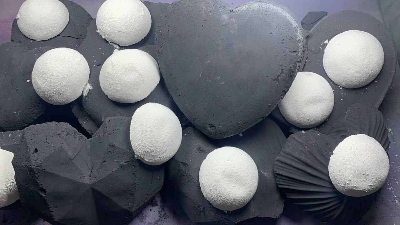 Mass Crush Black White Hearts Reformed Gymchalk Crunchy Soft Powdery
