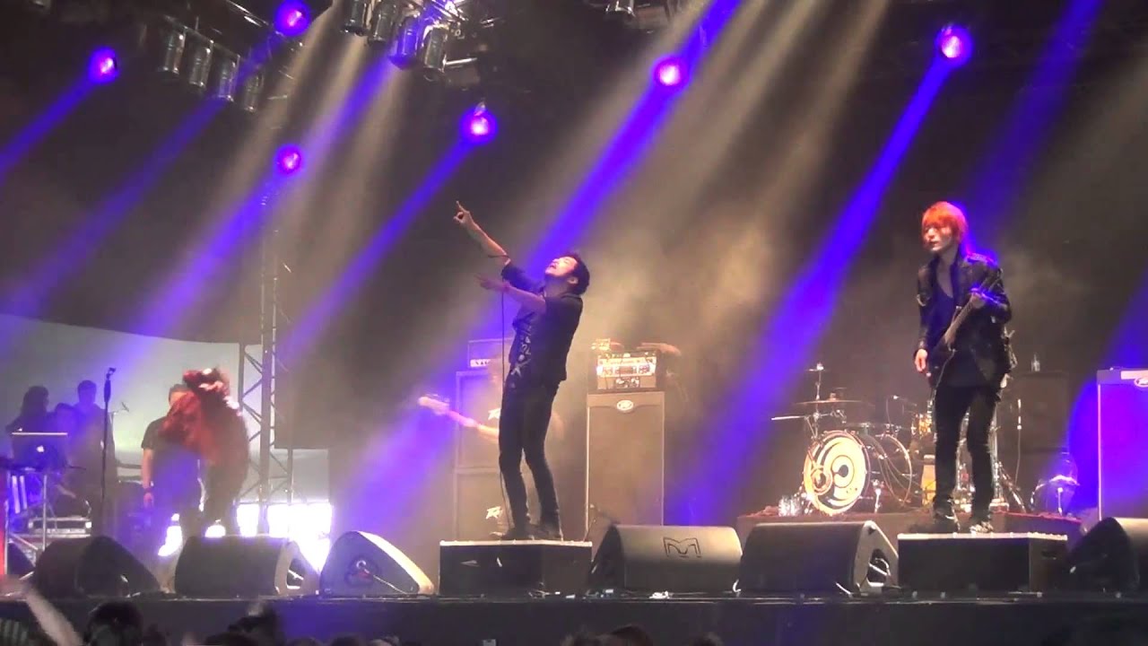 Crossfaith @ groezrock p1